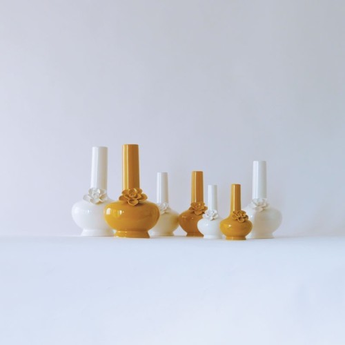 Vaso porcellana con fiore a collo alto - vendtia online In•Vasi