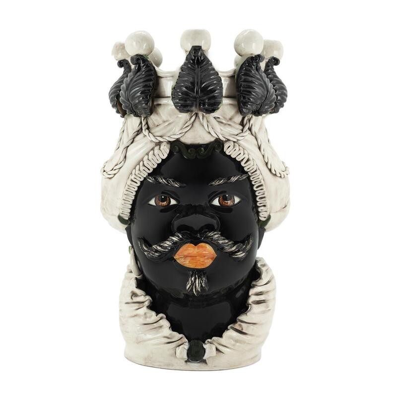 Testa di moro in ceramica smaltata nera e avorio con labbra colorate