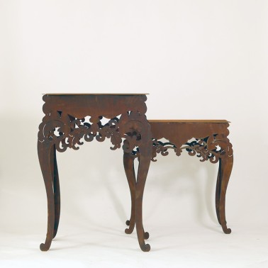 Tavolino barocco in ferro arrugginito