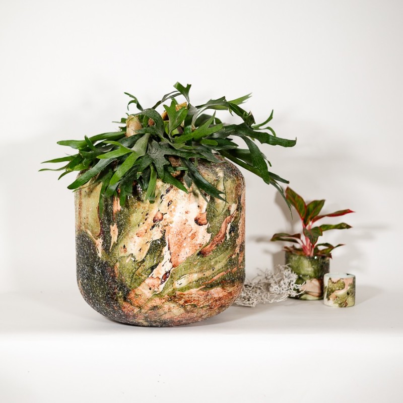 Vaso artistico in resina e vetro - vendita online su In•Vasi