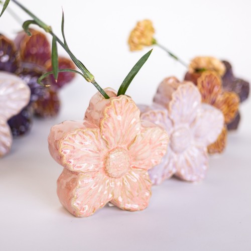 Fiore in ceramica - Scoprilo su invasi.eu
