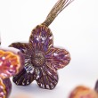 Fiore in ceramica - Scoprilo su invasi.eu