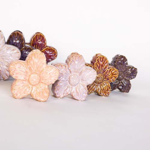 Fiore in ceramica - Scoprilo su invasi.eu